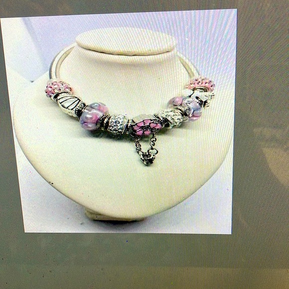 Cute pink and silver European beaded snake bracelet with flower balloon charm - Picture 1 of 2